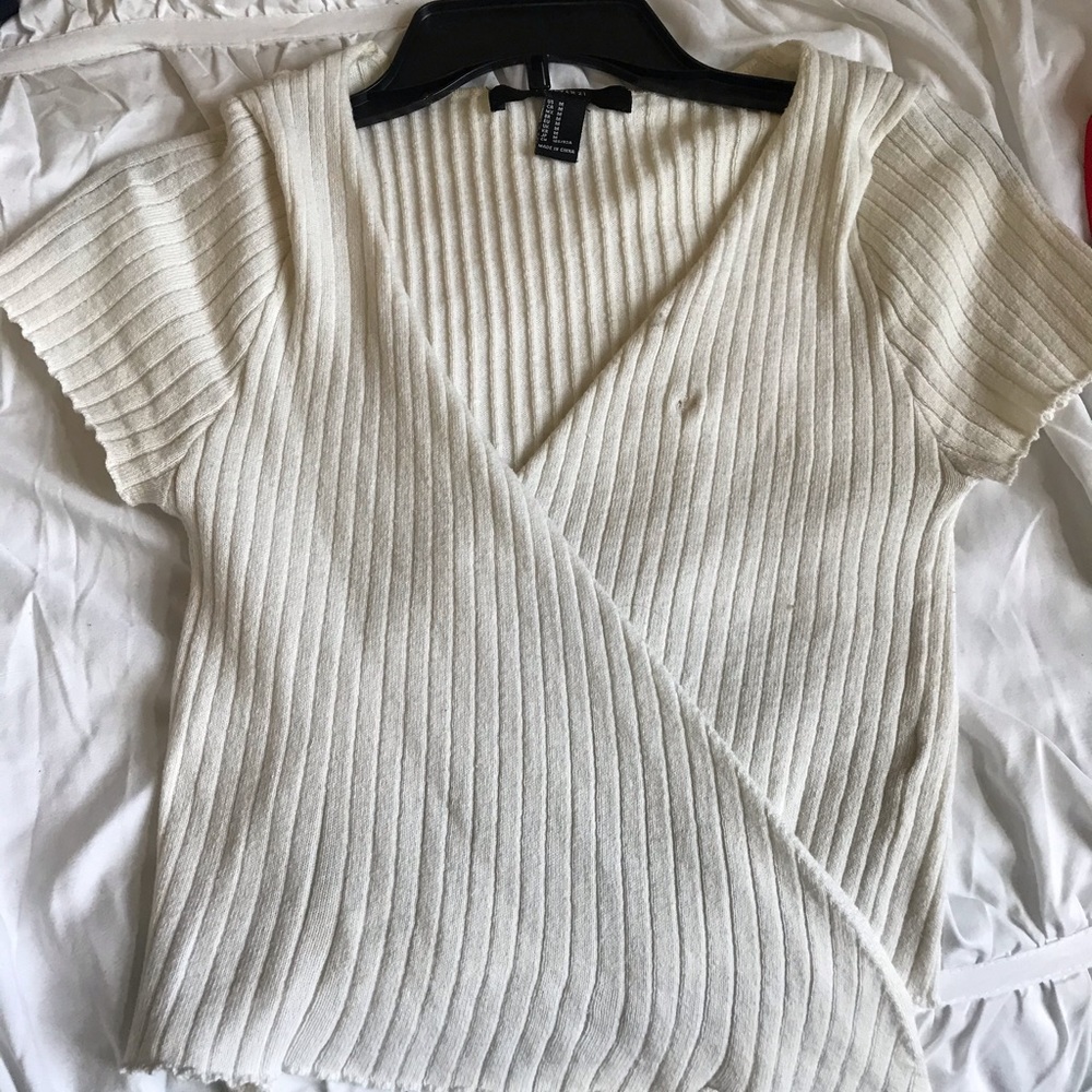 White crop top shirt forever 21